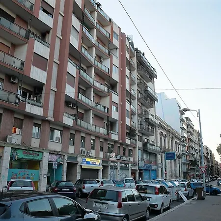 Savoia International_lt_bari Stazione * Bari